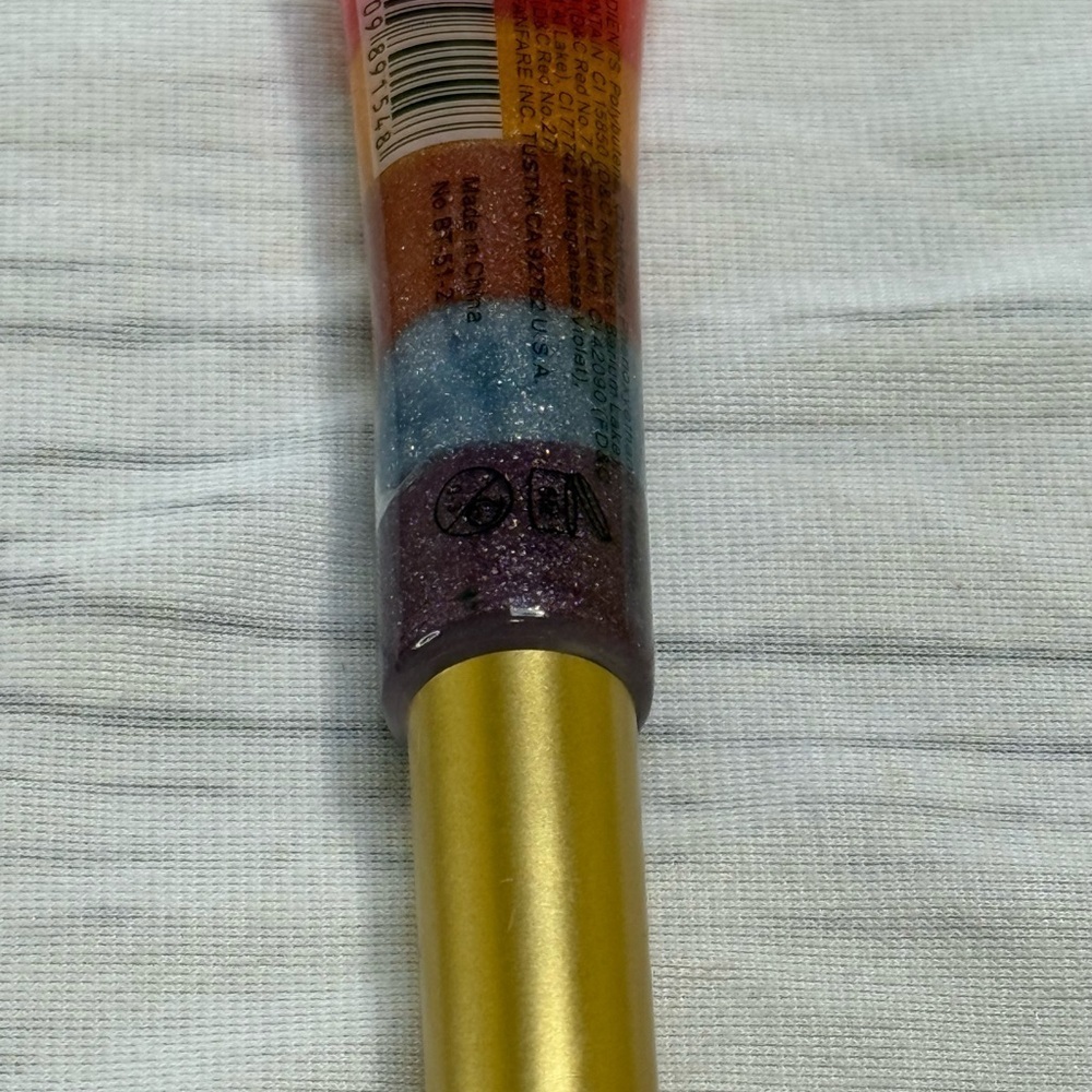 Multi-Color Lip Gloss - Picture 6 of 6